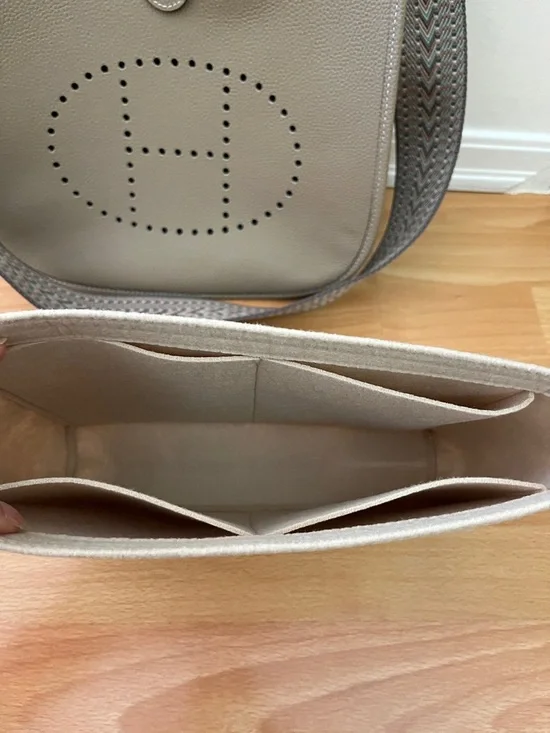 NWOT ✨Leather Strap Shoulder Bag with replacement shoulder strap and inner - Picture 11 of 11